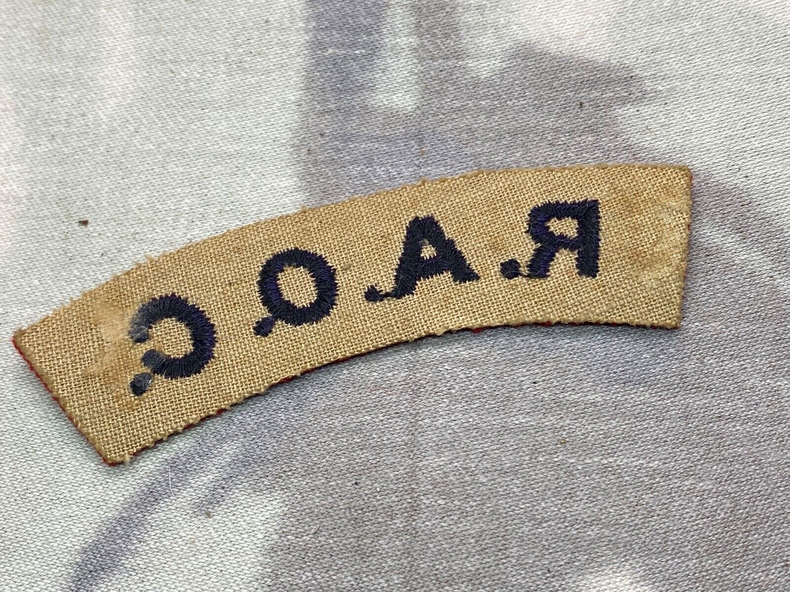 British Army - Royal Army Ordnance Corps RAOC Shoulder Title - The Militaria Shop