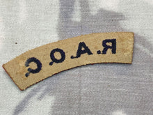 Lade das Bild in den Galerie-Viewer, British Army - Royal Army Ordnance Corps RAOC Shoulder Title - The Militaria Shop