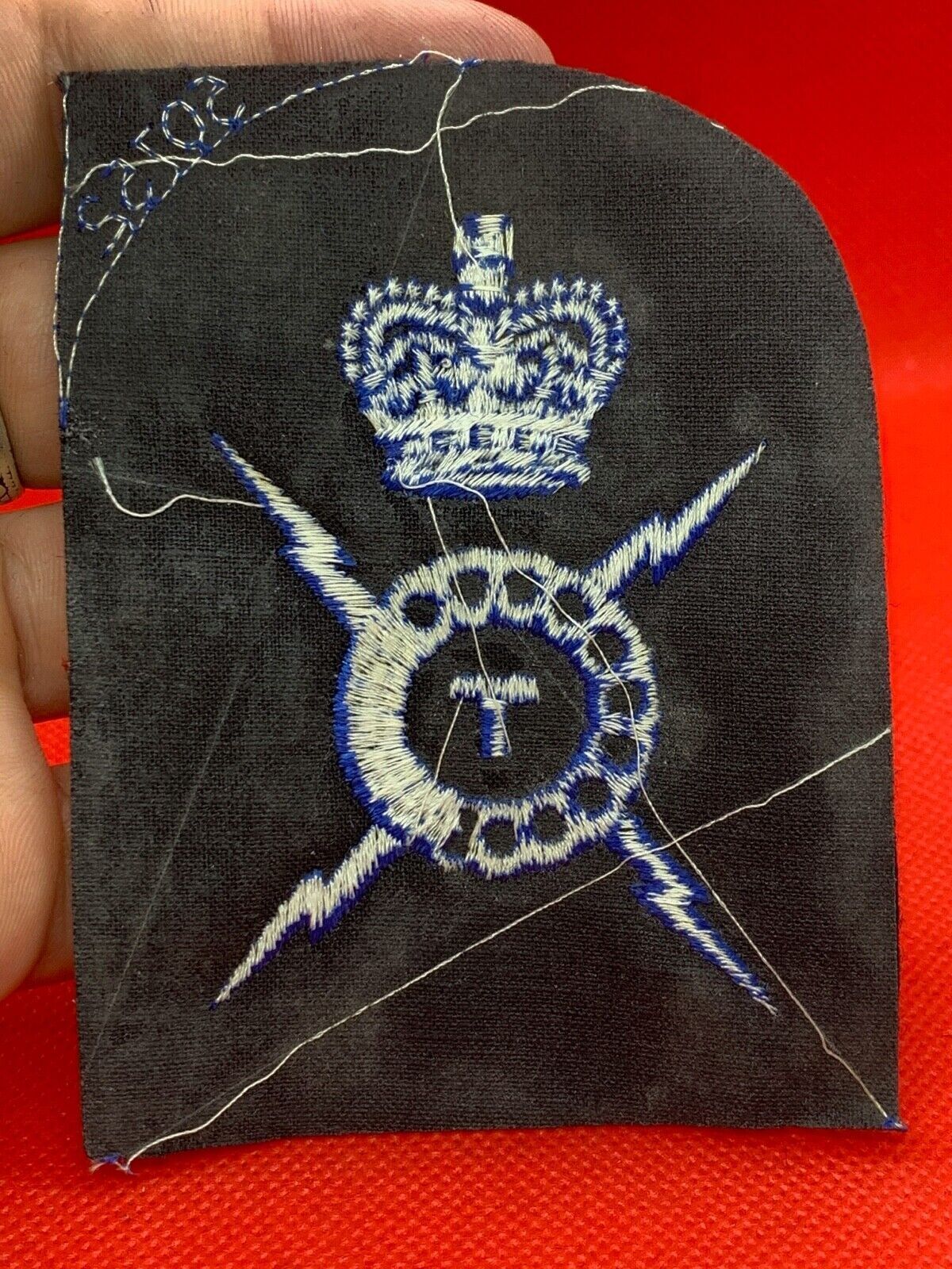 Unissued WOMEN'S ROYAL NAVY WRNs Trade Badge - Telephonist - CPO - B47 - The Militaria Shop