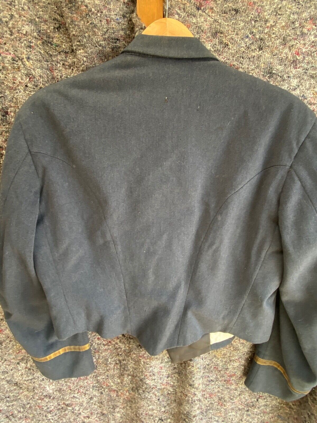 British RAF Royal Air Force Ft. Lt. Named Dress Jacket with Wings & Rare Col - The Militaria Shop