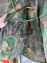 Lade das Bild in den Galerie-Viewer, Genuine British Army DPM Waterproof Jacket Smock - 170/90 - The Militaria Shop