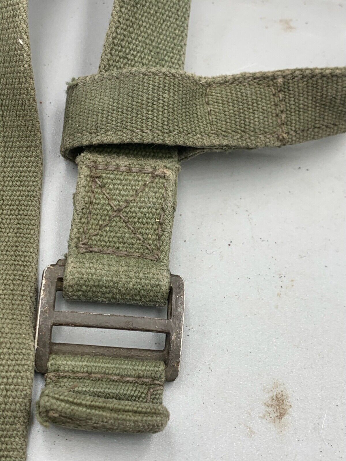 Original WW2 British Army 44 Pattern Shoulder Strap - The Militaria Shop