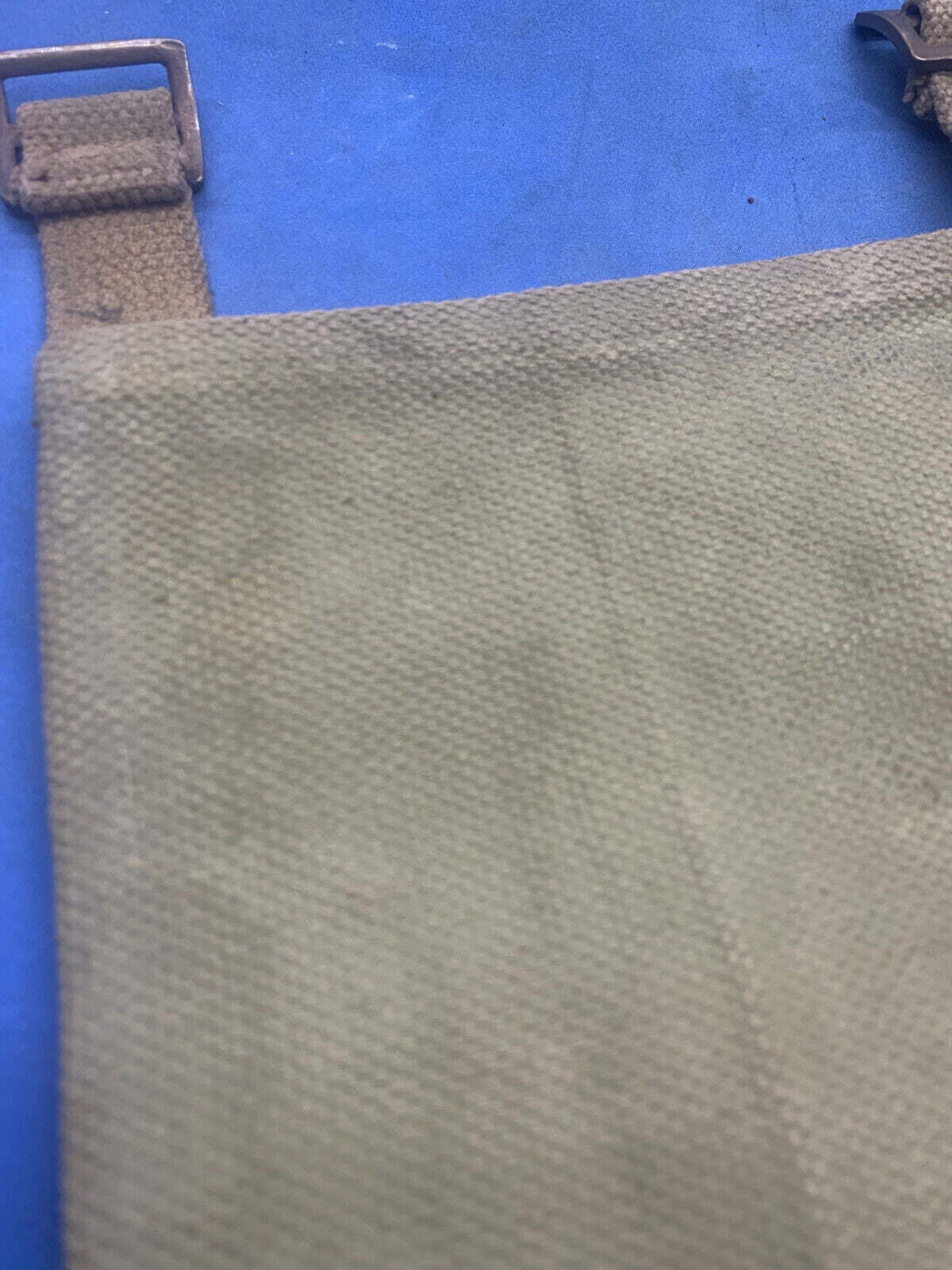 WW2 British Army / RAF 37 Pattern Webbing Water Bottle Carrier Harness Original - The Militaria Shop