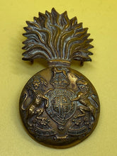 Lade das Bild in den Galerie-Viewer, Original British Army King's Crown Royal Scots Fusiliers Glengarry Badge - The Militaria Shop