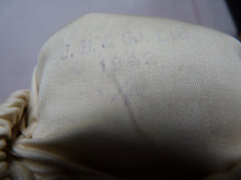 Load image into Gallery viewer, Original WW2 British Army Gunners Winter White Gloves - 1942 - The Militaria Shop