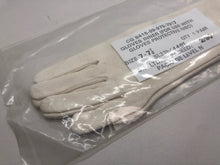 Lade das Bild in den Galerie-Viewer, NEW Genuine British Army NBC Inner Protective Gloves - Ideal for Parade / MP Use - The Militaria Shop