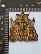 Charger l'image dans la galerie, British Army Victorian 1st Edinburgh Artillery Volunteer Corps Cap Badge - The Militaria Shop