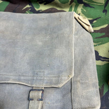 Charger l'image dans la galerie, British Army / RAF 37 Pattern Large Pack - WW2 Pattern -Used Condition Original - The Militaria Shop