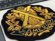 Lade das Bild in den Galerie-Viewer, British Army Bullion Embroidered Blazer Badge - Cameron Highlanders - The Militaria Shop