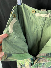 Load image into Gallery viewer, Original British Army 1968 Pattern Combat DPM Trousers - 30" Waist - The Militaria Shop