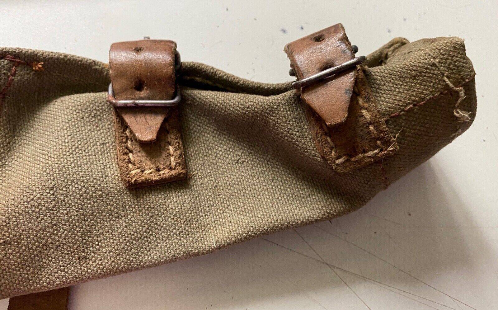 A canvas 1915 pattern Bulgarian Army issue pick-axe head cover. Good condition. - The Militaria Shop