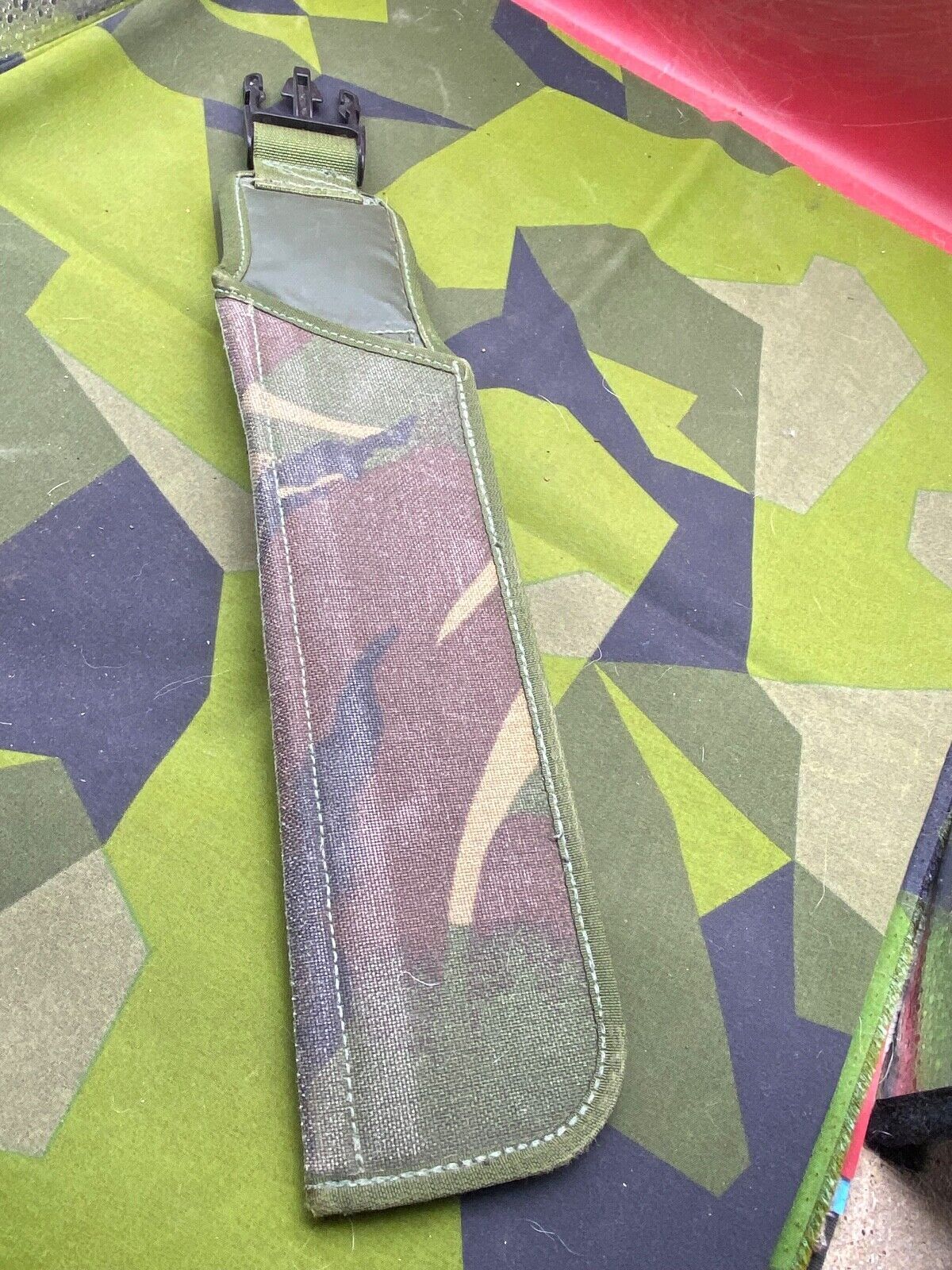 British Army DPM Frog. Well Marked and Dated 2004 - The Militaria Shop