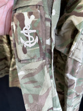 Load image into Gallery viewer, Genuine British Navy MTP Camouflaged Jacket 2 - Temperate Weather - 170/112 - The Militaria Shop