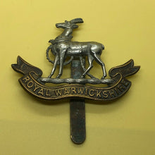 Load image into Gallery viewer, Original WW2 British Army Cap Badge - Royal Warwickshire - The Militaria Shop