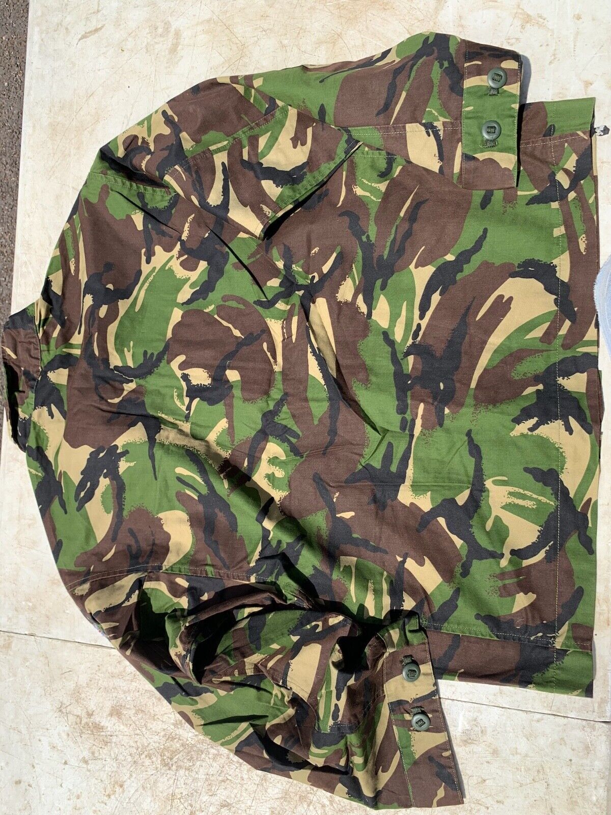 Genuine British Army DPM Woodland Combat Jacket - Size 160/104 - The Militaria Shop