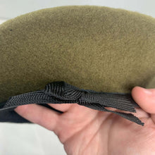 Load image into Gallery viewer, Guards Division Uniform Khaki Wool Beret British Army Assorted Regiments - 49cm - The Militaria Shop