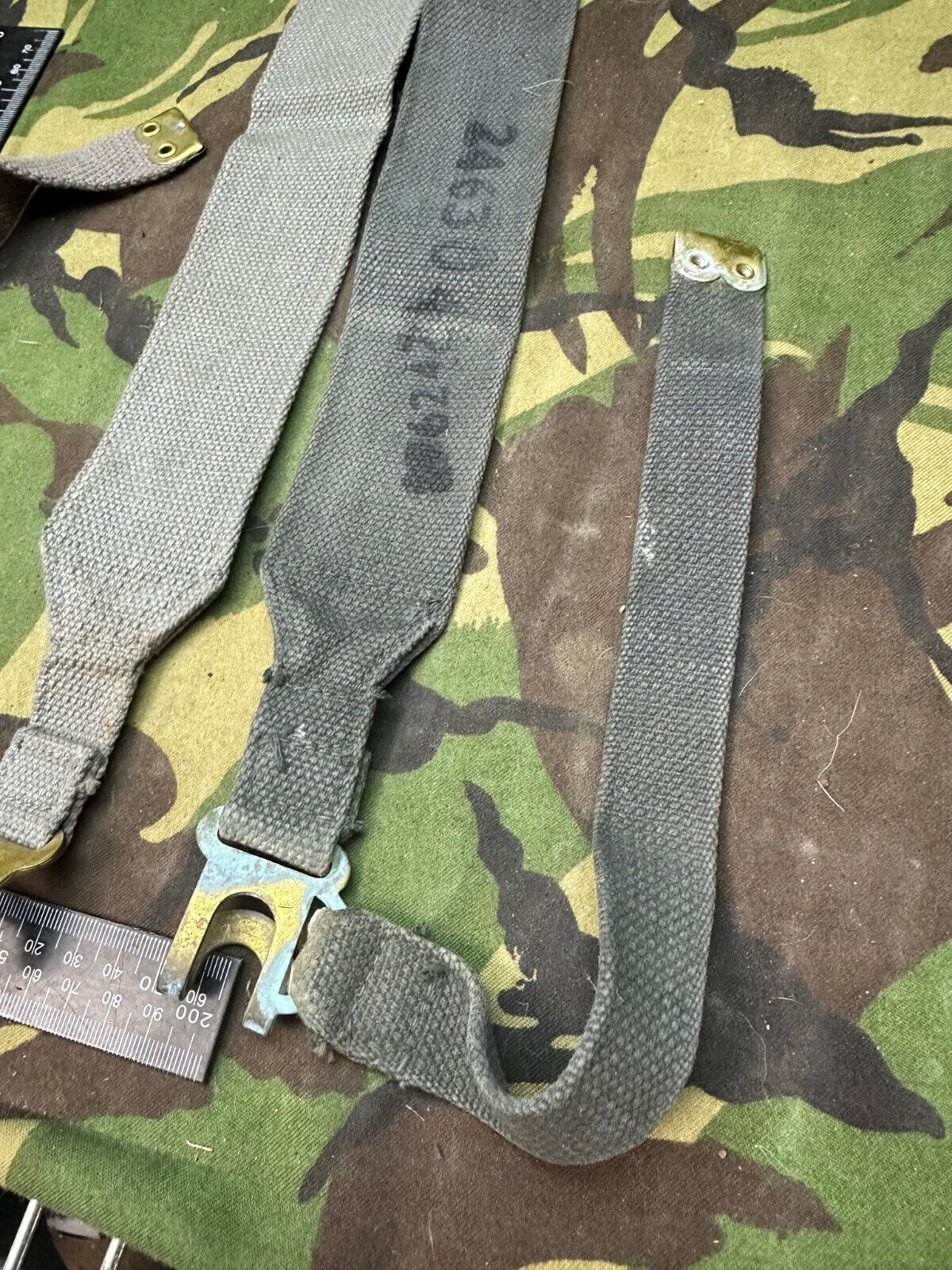 Original British Royal Air Force RAF Blue L Strap Pair - WW2 37 Pattern - The Militaria Shop