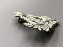 Charger l'image dans la galerie, Original WW2 British Army Musicians / Bandsmans Cap Badge - The Militaria Shop