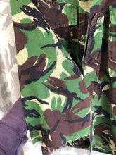 Load image into Gallery viewer, Size 180/96 - Vintage British Army DPM Lightweight Combat Jacket Smock - The Militaria Shop