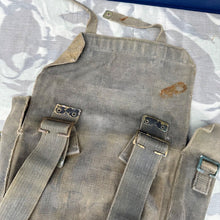 Load image into Gallery viewer, Original WW2 British Army / RAF 37 Pattern Small Pack & L Strap Set - The Militaria Shop