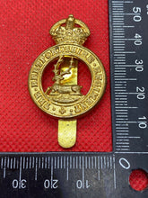 Load image into Gallery viewer, Original WW2 - The Herefordshire Regiment Cap Badge - The Militaria Shop