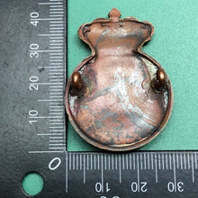 Charger l'image dans la galerie, Original Victorian British Army Cap Badge - 7th Queen's Own Hussars - The Militaria Shop