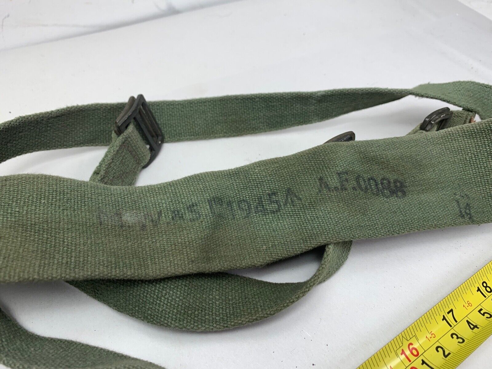 Original WW2 British Army 44 Pattern Shoulder Strap - 1945 Dated - The Militaria Shop