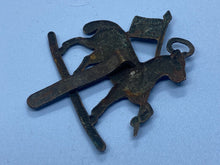 Load image into Gallery viewer, Original WW1 / WW2 British Army Queen's Royal West Surrey Regiment Cap Badg - The Militaria Shop