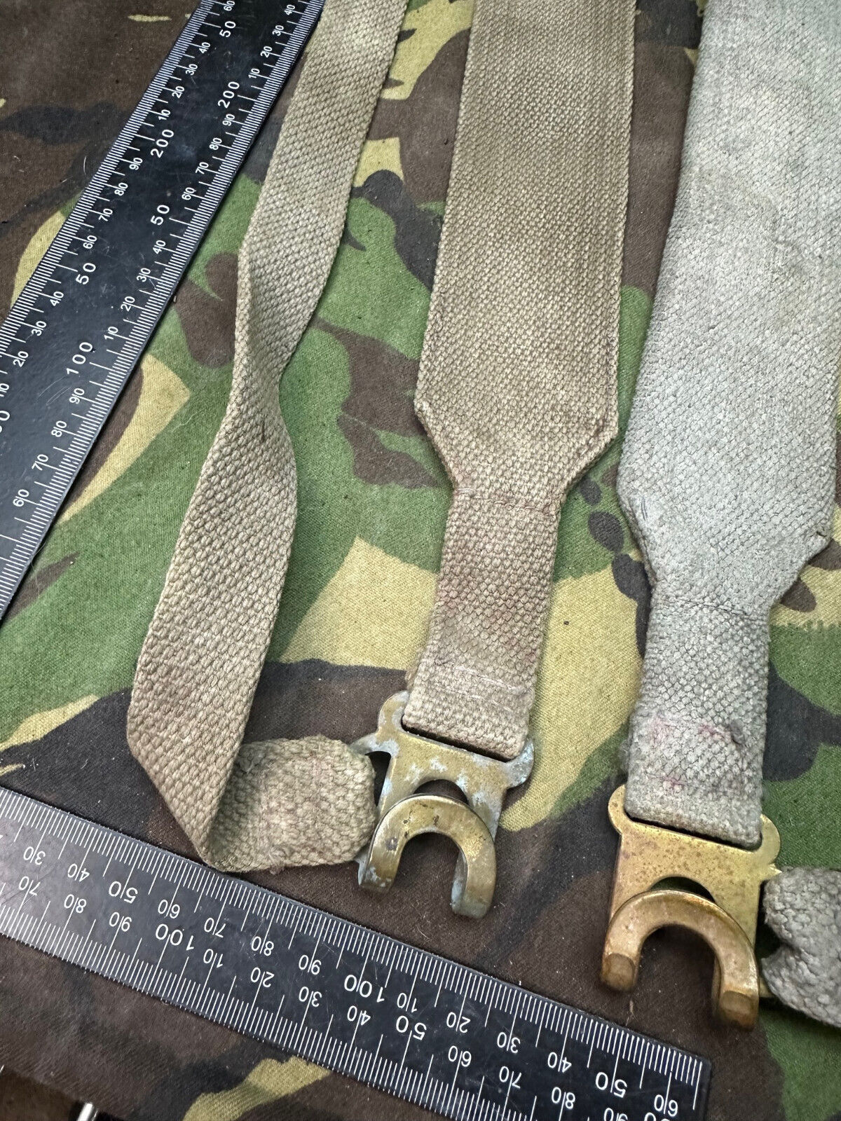 Original British Royal Air Force RAF Blue L Strap Pair - WW2 37 Pattern - The Militaria Shop