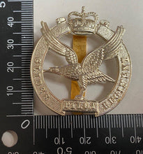 Load image into Gallery viewer, British Army Gilder Pilot Regiment white metal cap badge. - The Militaria Shop