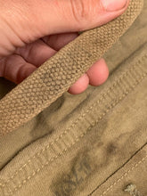 Charger l'image dans la galerie, Original WW2 US Army M1928 Haversack Pack Tail - The Militaria Shop