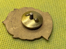 Lade das Bild in den Galerie-Viewer, 1980's/90's Era Soviet Naval Mariner's Award / Badge in Excellent - The Militaria Shop