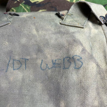 Charger l'image dans la galerie, British Army / RAF 37 Pattern Large Pack - WW2 Pattern -Used Condition Original - The Militaria Shop