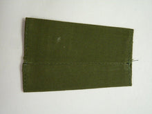 Load image into Gallery viewer, RGR Gurkha Rifles OD Rank Slides / Epaulette Pair Genuine British Army - NEW - The Militaria Shop