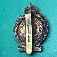 Load image into Gallery viewer, Original WW1 British Army 25th (County of London) Cyclist Battalion Cap Badge - The Militaria Shop