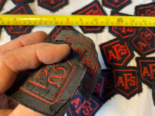 Charger l'image dans la galerie, WW2 British Home Front Auxiliary Fire Service Beret / Battledress Badge. - The Militaria Shop