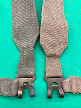 Load image into Gallery viewer, Original WW2 Pattern British Army L Straps Pair - 37 Pattern Webbing Haversack - The Militaria Shop
