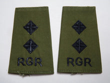 Load image into Gallery viewer, RGR Gurkha Rifles OD Rank Slides / Epaulette Pair Genuine British Army - NEW - The Militaria Shop