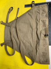 Charger l'image dans la galerie, Original WW2 US Army M1928 Haversack Pack Tail - The Militaria Shop
