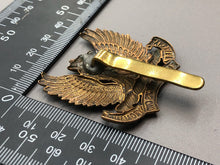 Load image into Gallery viewer, Original WW1 British Army Cap Badge - Ayrshire Yeomanry Earl of Carrick's O - The Militaria Shop
