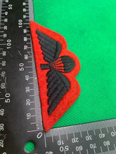 Load image into Gallery viewer, British Army Paratroopers Jump Wings Badge - The Militaria Shop