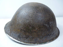 Charger l'image dans la galerie, Original WW2 British / Canadian Army Mk3 High Rivet Turtle Army Combat Helmet - The Militaria Shop