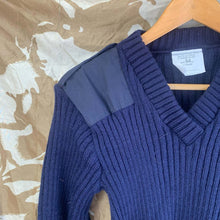 Lade das Bild in den Galerie-Viewer, Genuine British RAF Royal Navy Blue Wool V-Neck Pullover Jersey - 94cm Chest - The Militaria Shop