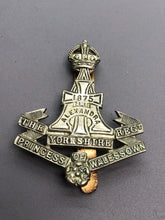 Load image into Gallery viewer, Original British Army WW2 Princess of Wales's Own Yorkshire Regiment Cap Ba - The Militaria Shop