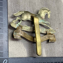 Load image into Gallery viewer, Original WW2 British Army Cap Badge - 3rd The King's Own Hussars - The Militaria Shop