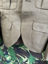Load image into Gallery viewer, British Army Man's Scottish Pattern No.2 Dress Uniform FAD Jacket Size 176/96/80 - The Militaria Shop