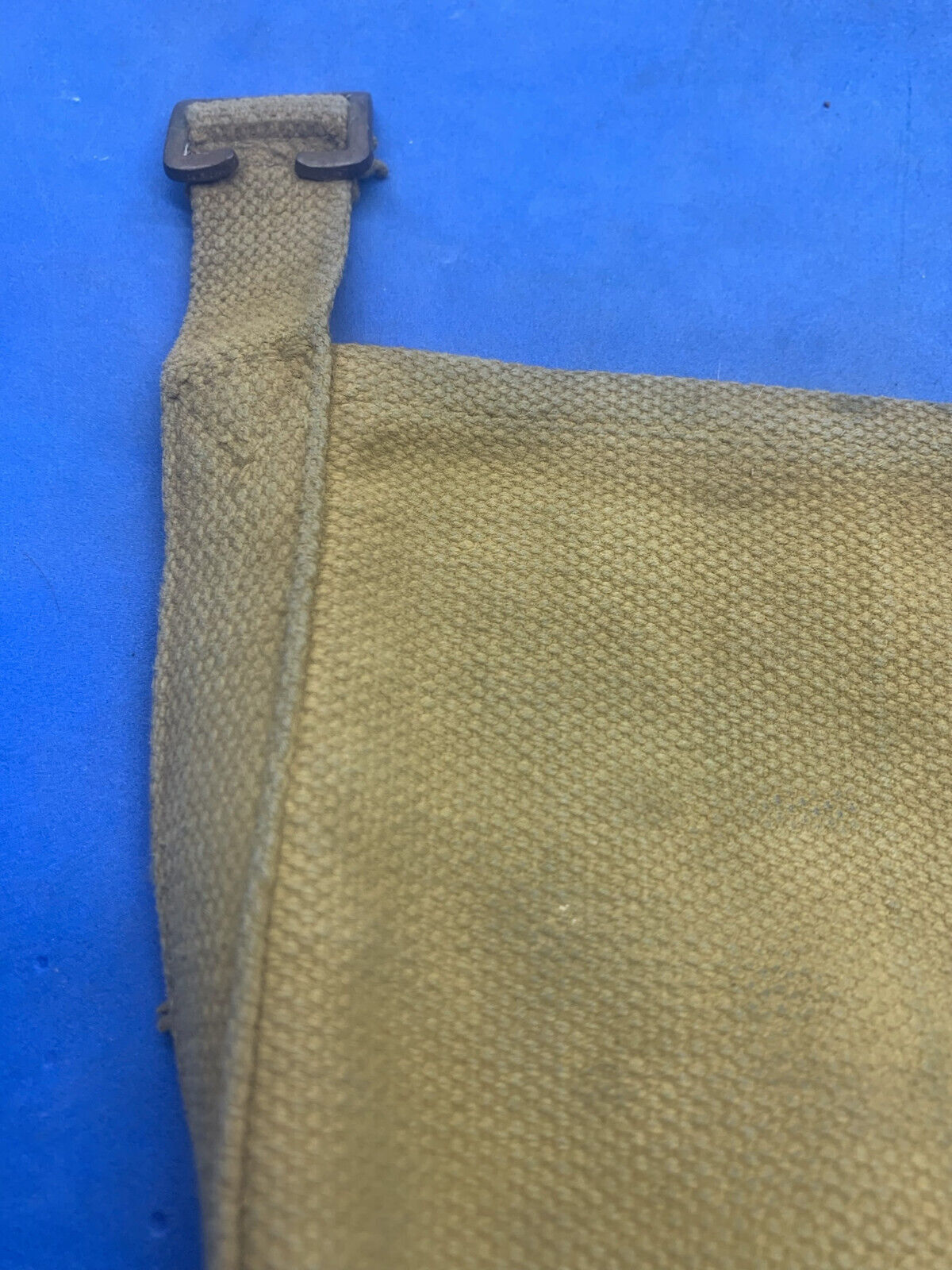 WW2 British Army / RAF 37 Pattern Webbing Water Bottle Carrier Harness Original - The Militaria Shop