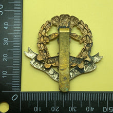 Load image into Gallery viewer, Original WW2 British Army Cap Badge - Middlesex Regiment - The Militaria Shop