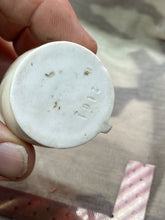 Lade das Bild in den Galerie-Viewer, Original Vintage Crested China Ware Jug, Isle of Wight - The Militaria Shop