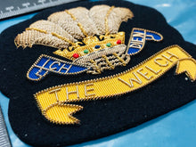 Lade das Bild in den Galerie-Viewer, British Army Bullion Embroidered Blazer Badge - The Welch Regiment - The Militaria Shop